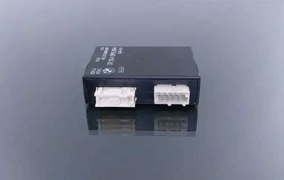 BMW 7 E38 Suspension control unit/module 37151095094