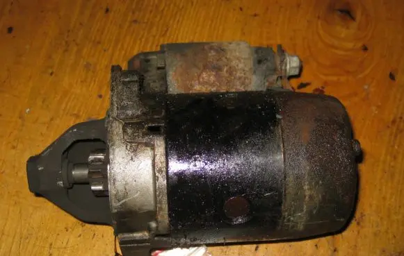 Hyundai Accent Starter motor