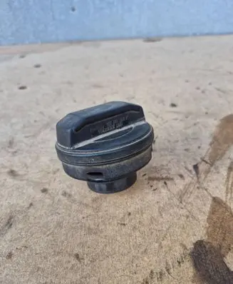Audi A6 S6 C5 4B Fuel tank filler cap 1J0201553C