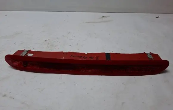 Volkswagen Sharan Third/center stoplight 