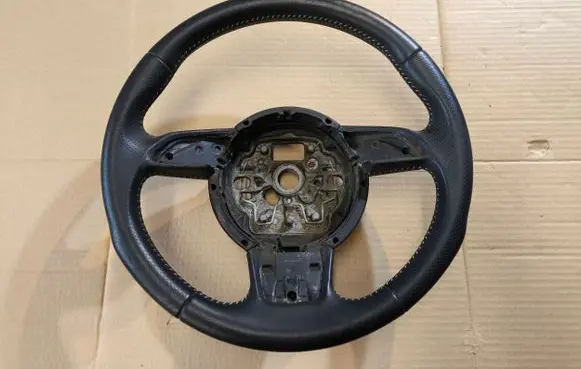 Audi A1 Steering wheel 4H01244