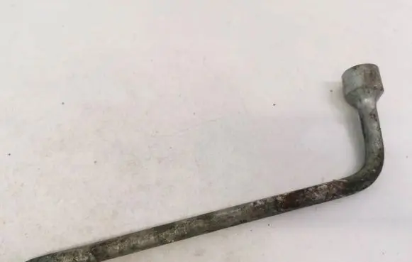 Ford Focus C-MAX Wheel nut wrench 