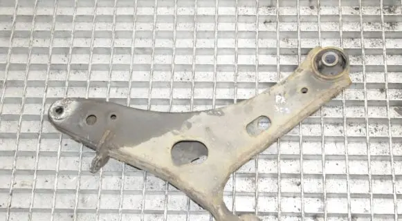 Subaru Forester SJ Front lower control arm/wishbone