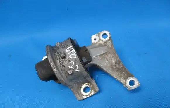 Honda Civic Engine mount vacuum valve 