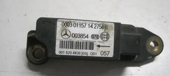 Mercedes-Benz C W203 Airbag deployment crash/impact sensor 0018204426
