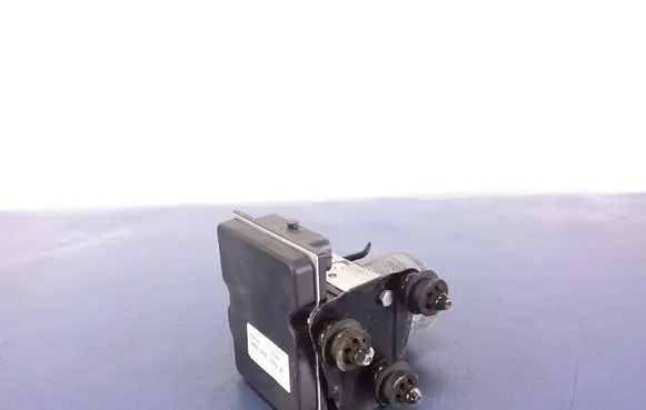 Audi A5 8T 8F ABS Pump 8K0907379N