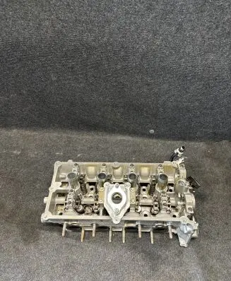 Ford Mustang VI Engine head RHRFJR3E6090BF 17234 N570A