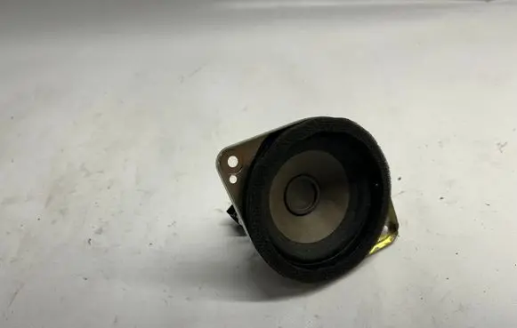 Ford Mustang VI Panel speaker FR3T18808NB