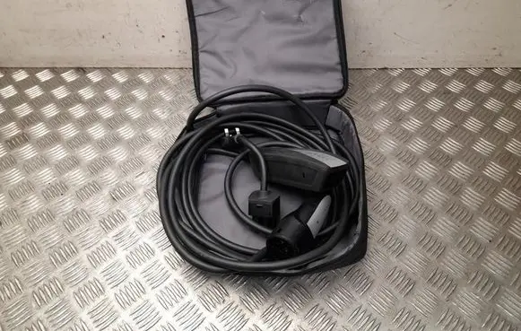 Tesla Model 3 Electric car charging cable 112125400E