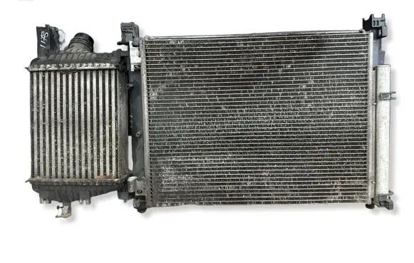 Renault Clio IV Radiator set 110678071R