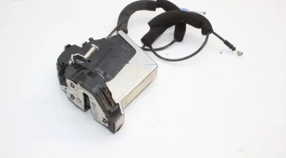 Subaru Outback (BS) Rear door lock T6015120