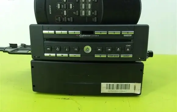 Renault Espace IV Radio/CD/DVD/GPS head unit 