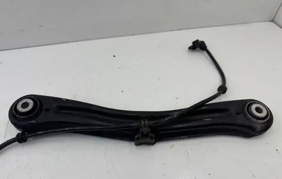 Rear upper control arm/wishbone