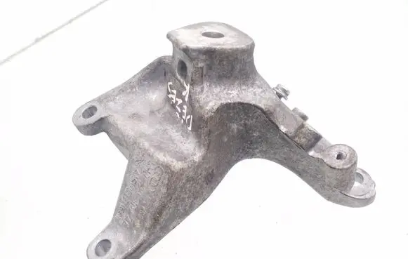 Audi A8 S8 D4 4H Gearbox mounting bracket 4H0199307AC