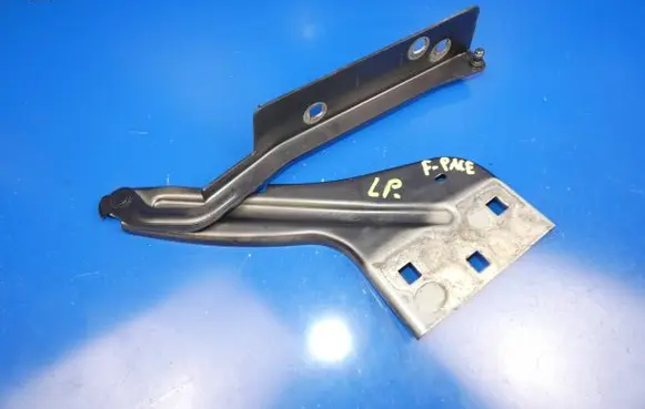 Jaguar F-Pace Engine bonnet/hood hinges