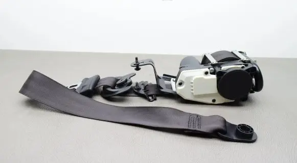Land Rover Range Rover Sport L494 Front seatbelt DPLA611B09FE8AAM