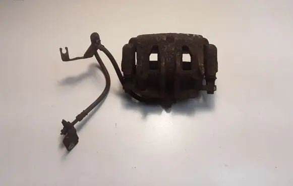 KIA Sorento Front brake caliper 581302W700