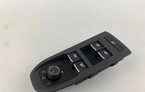 Volkswagen Golf VIII Electric window control switch 5H0867255 5G0959857E 3G0959565A