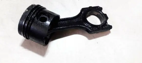 Opel Omega B1 Piston with connecting rod