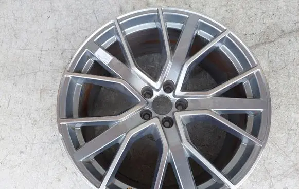 Audi e-tron R21 alloy rim 4KE601025 3161428