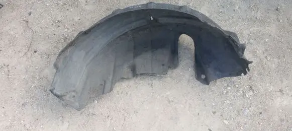 Toyota Avensis T270 Rear arch fender liner splash guards
