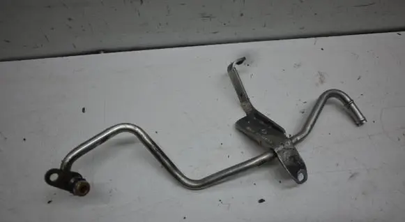 Volkswagen Tiguan Turbo turbocharger oiling pipe/hose 03C121469D