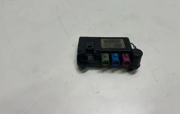Mercedes-Benz S W222 Antenna control unit A2229053106