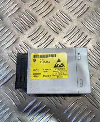 BMW 5 E60 E61 Center console control module 9113064