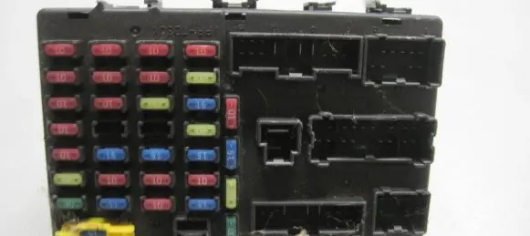 Hyundai Getz Fuse box set 911981C010