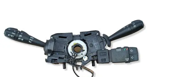 Dacia Duster Wiper turn signal indicator stalk/switch 681726046R E1109651