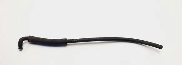 Mercedes-Benz C W203 Engine coolant pipe/hose 2035013282