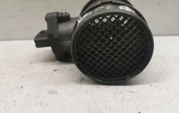 KIA Carens I Mass air flow meter 0281002447