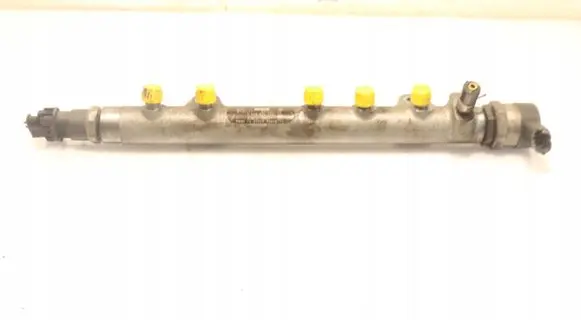 Toyota Yaris Fuel main line pipe 0445214133