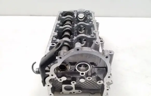 Audi Q7 4L Engine head 