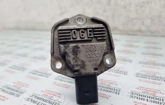 Audi A6 S6 C6 4F Oil level sensor 06E907660