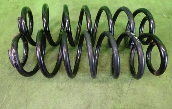 Volkswagen Touran I Rear coil spring RH5550