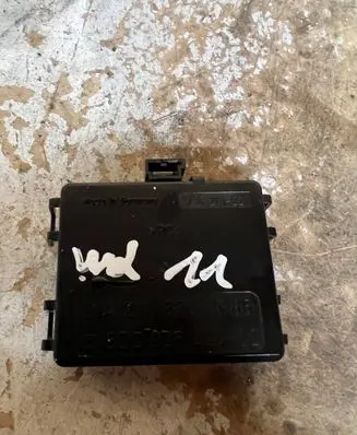 Mercedes-Benz E W211 Rain sensor A2118701585 73628122 5DC00842422