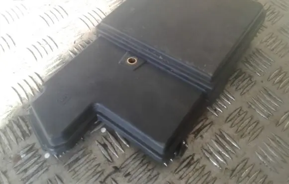 Renault Megane IV Fuse box cover 243127929R