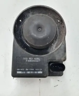 Volkswagen PASSAT B6 Alarm system siren 1K0951605C
