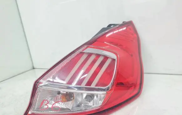Ford Fiesta Rear/tail lights C1BB13404B