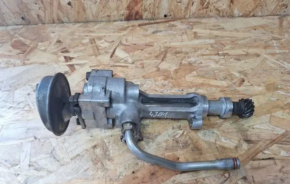 Opel Frontera A Oil pump 