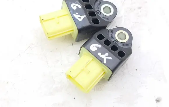 Subaru BRZ Airbag deployment crash/impact sensor 98237SG000 463770V7M