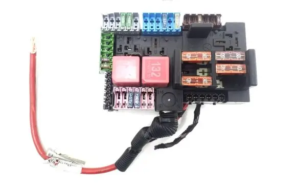 Mercedes-Benz E W213 Fuse module A2139068701