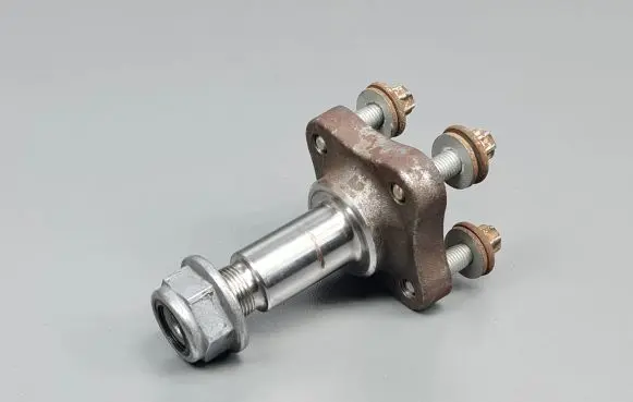 Dacia Sandero II Stub axle 