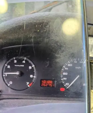 Peugeot 406 Speedometer (instrument cluster) 87001370