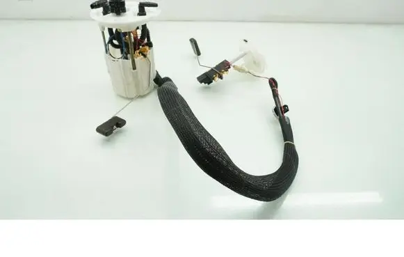 Volvo S60 In-tank fuel pump 31274669