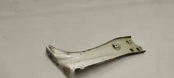 Skoda Octavia Mk3 (5E) Fender mounting bracket 5e0821141