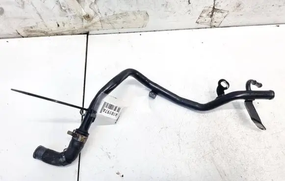 Engine coolant pipe/hose