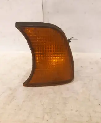 BMW 5 E34 Front indicator light 1384033 4276086 155041