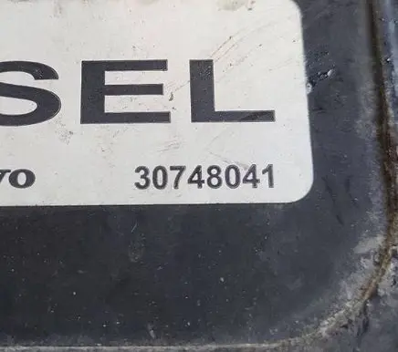 Volvo S40 Fuel tank cap 30748041